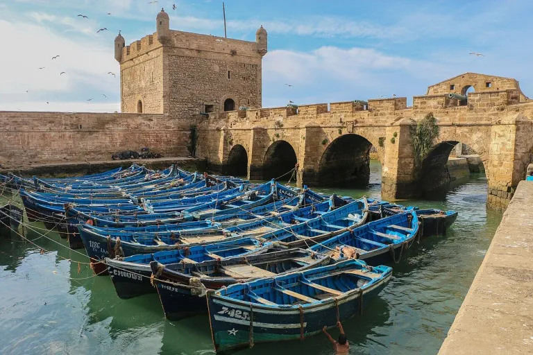 Barques bleues du port d’Essaouira