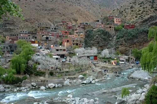 Village de Setti Fatma au bord de l’oued